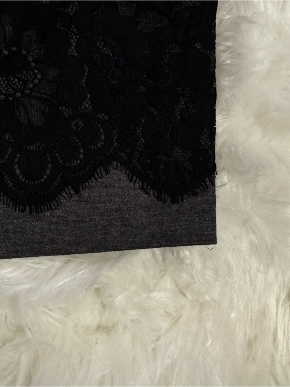 Elie Tahari Black Lace Sheath Dress Size 2 Scalloped Hem Cocktail - Picture 4 of 13